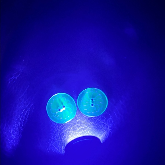 Vintage Uranium Green Glass Buttons - Picture 2 of 3